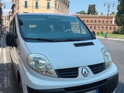 Usata Renault Trafic 114 CV (83 kW) 2012 Bianco Monovolume
