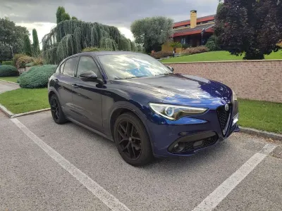 Usata Alfa Romeo Stelvio Veloce 209 CV (153 kW) 2020 SUV