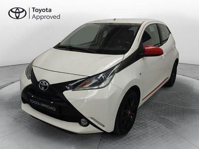Usata Toyota Aygo X-play 69 CV (50 kW) 2016 Bianco Utilitaria