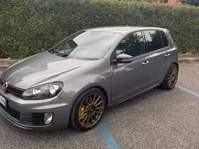 Usata VW Golf VI GTI 210 CV (154 kW) 2010 Grigio Utilitaria