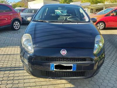 Usata Fiat Punto 77 CV (56 kW) 2014 Blu Utilitaria