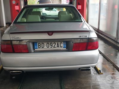 usata Cadillac STS 1999 grigio metallizzato interni