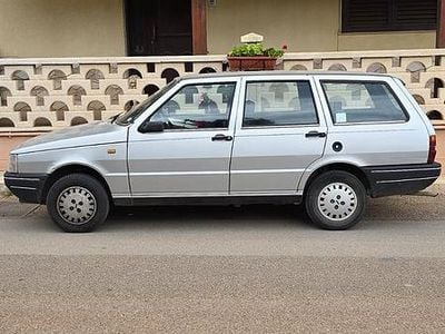 Usata Fiat Duna Weekend 58 CV (42 kW) 1988 Grigio Station wagon