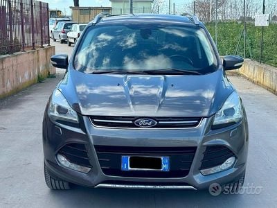Usata Ford Kuga Titanium 140 CV (102 kW) 2013 Grigio SUV