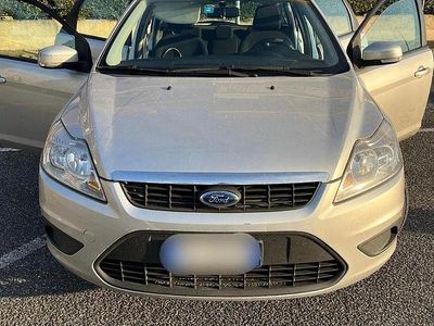 Usata Ford Focus 110 CV (80 kW) 2010 Grigio Station wagon