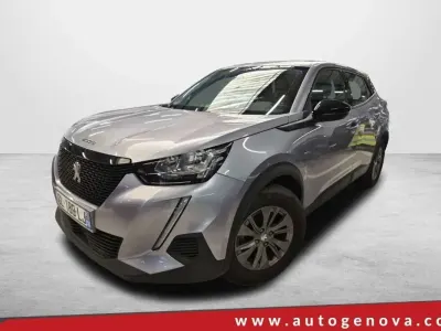 Käytetty Peugeot 2008 Active 101 HP (74 kW) 2022 Hopea Katumaasturi