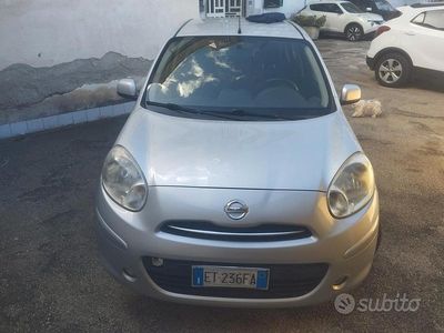 Usata Nissan Micra 80 CV (58 kW) 2013 Grigio Berlina