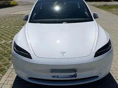 Usata Tesla Model 3 RWD 88 kW (120 CV) 2024 Berlina