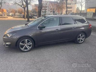 Usata Peugeot 308 SW 115 CV (84 kW) 2015 Station wagon