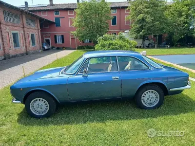 Usata Alfa Romeo 2000 150 CV (110 kW) 1970 Bluazzurro Coupé