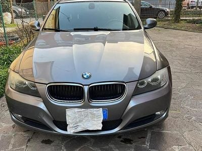Usata BMW 320 177 CV (130 kW) 2009 Grigio Station wagon