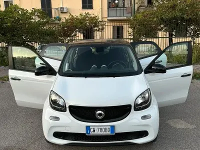 Usata Smart ForFour 71 CV (52 kW) 2018 Utilitaria