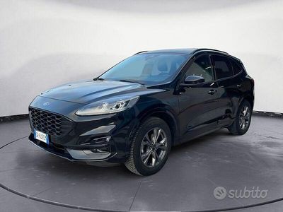Usata Ford Kuga ST-Line X 120 CV (88 kW) 2023 Nero SUV