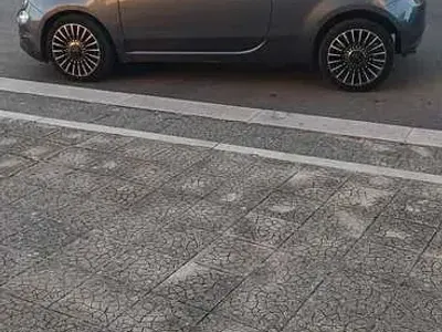 Usata Fiat 500 Launch Edition 69 CV (50 kW) 2020 Utilitaria