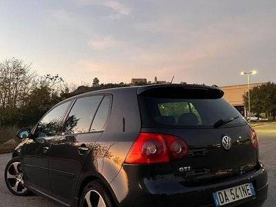 VW Golf V