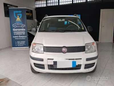 Begagnad Fiat Panda 69 HK (50 kW) 2011 Vit Halvkombi