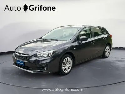 Usata Subaru Impreza Style 114 CV (83 kW) 2018 Nero Berlina
