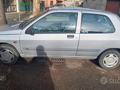 Usata Renault Clio 1997 Grigio Utilitaria
