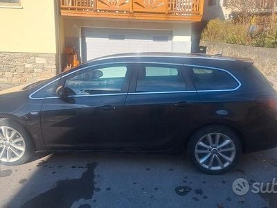 Usata Opel Astra 2014 Nero Berlina