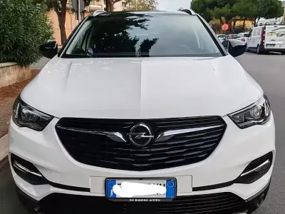 Usata Opel Grandland X 130 CV (95 kW) 2019 Bianco SUV