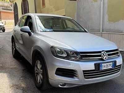 Usata VW Touareg 245 CV (180 kW) 2011 Grigio SUV
