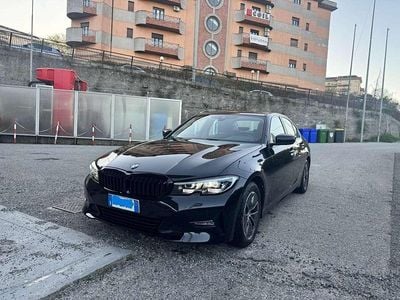 Usata BMW 316 Advantage 122 CV (89 kW) 2022 Nero Berlina
