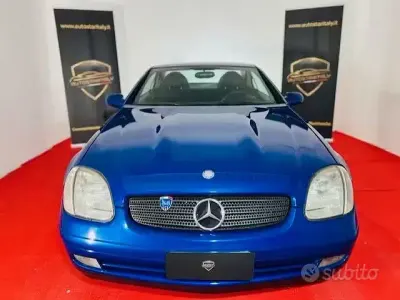 Usado Mercedes SLK230 193 CV (141 kW) 1999 Azul Descapotable