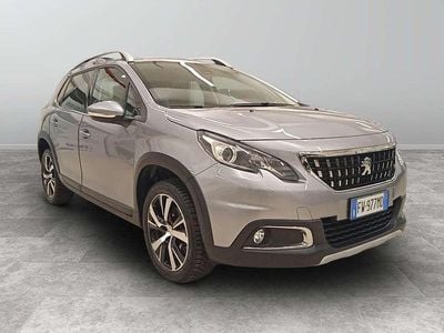 Grigio Usata 2019 Peugeot 2008 Allure SUV | 12.490 € (Buon prezzo)