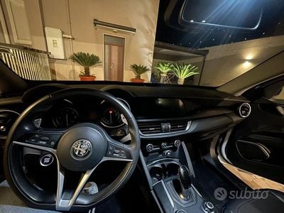 Usata Alfa Romeo Stelvio 179 CV (131 kW) 2018 Bianco SUV