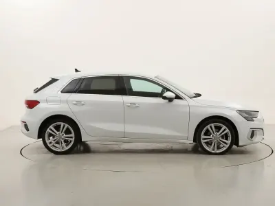 Usata Audi A3 Advanced 150 CV (110 kW) 2022 Biancobianco Berlina