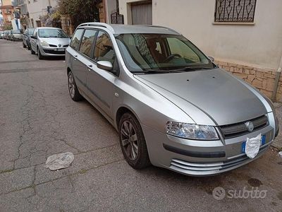 Grigio Usata 2006 Fiat Stilo Wagon Station wagon | 1990 € (Cara)