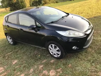 Usata Ford Fiesta 68 CV (50 kW) 2009 Nero Berlina