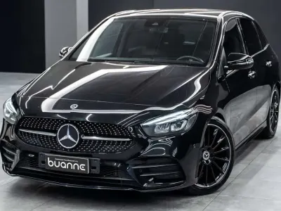 Käytetty Mercedes B180 Premium 116 HP (85 kW) 2019 Musta Tila-auto