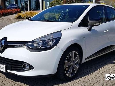 Second-hand Renault Clio IV 90 CP (66 kW) 2015 Alb Berlinǎ