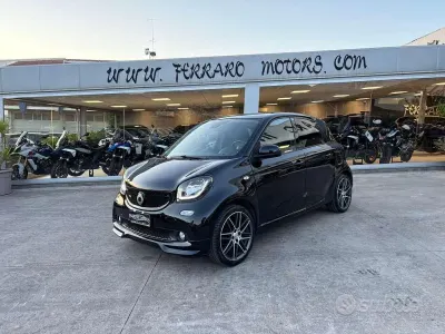 Usata Smart ForFour Brabus 109 CV (80 kW) 2019 Nero Utilitaria