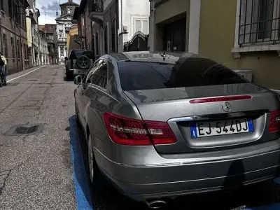 Usata Mercedes E220 Elegance 170 CV (125 kW) 2011 Coupé