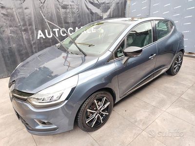 Usata Renault Clio IV Intens 90 CV (66 kW) 2019 Grigio Berlina