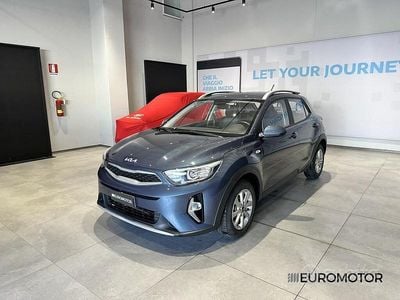 Occasion Kia Stonic Urban 82 ch (60 kW) 2022 Bleue SUV