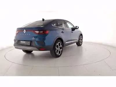 Usata Renault Arkana Techno 143 CV (105 kW) 2023 Blu scuro SUV