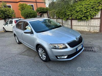 usata Skoda Octavia 3ª serie - 2015