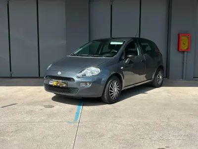 Second-hand Fiat Punto Street 69 CP (50 kW) 2014 Gri Hatchback