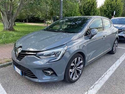 Usata Renault Clio V Intens 101 CV (74 kW) 2020 Grigio Berlina