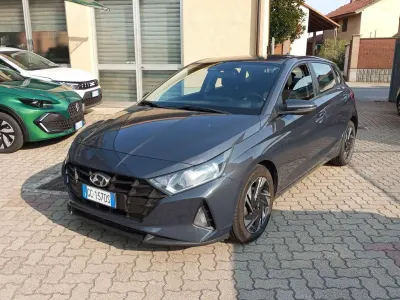 Usata Hyundai i20 83 CV (61 kW) 2021 Blu/azzurro Utilitaria