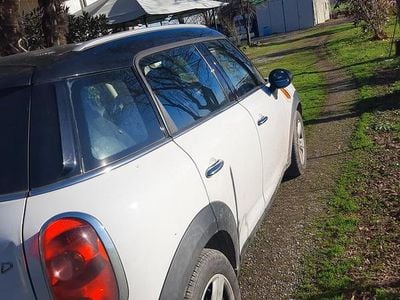 Usata Mini Countryman 122 CV (89 kW) 2015 Bianco SUV