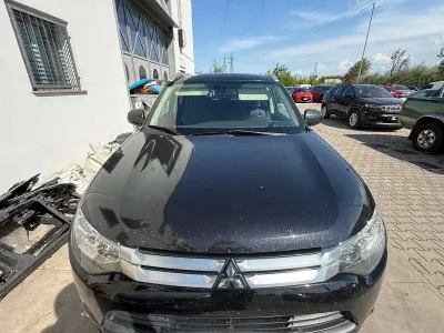 Usata Mitsubishi Outlander
