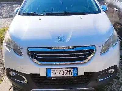 Usata Peugeot 2008 92 CV (67 kW) 2014 Bianco SUV