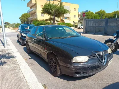 Usata Alfa Romeo 156 136 CV (100 kW) 1998 Nero Berlina