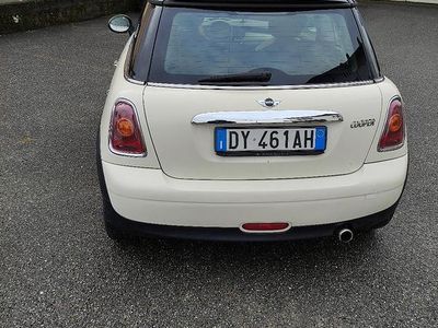 Usata Mini Cooper Coupé 120 CV (88 kW) 2009 Giallo Coupé
