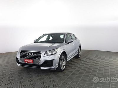 Usata Audi Q2 Design 115 CV (84 kW) 2020 Grigio SUV