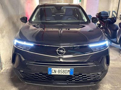 Usata Opel Mokka Elegance 101 CV (74 kW) 2023 Nero SUV